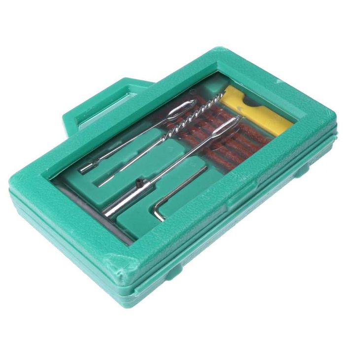 Авариен Ремонтен Комплект Шило Игла + Фитили за Спукани Гуми с Кутия