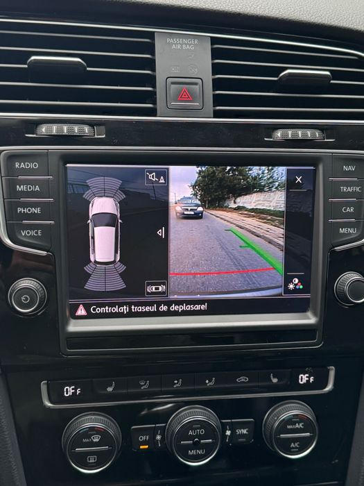 VOLKSWAGEN Golf 2016 — imagine 4