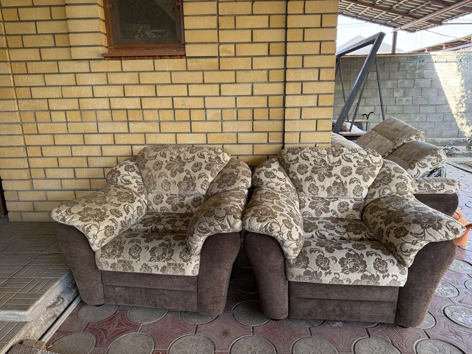 Комплект диван + 2 кресла