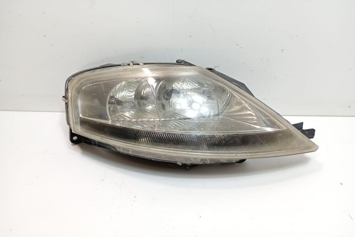 Far dreapta  41200748D Citroen C3 prima generatie (facelift)