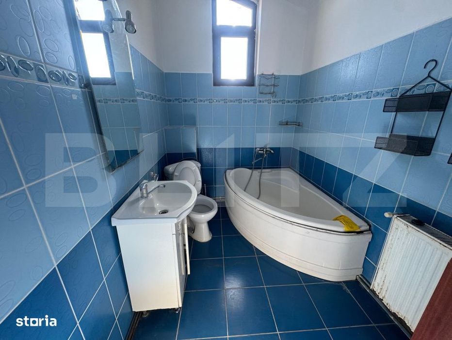 Casa cu 5 camere,  curte 650 mp, zona Bariera Valcii