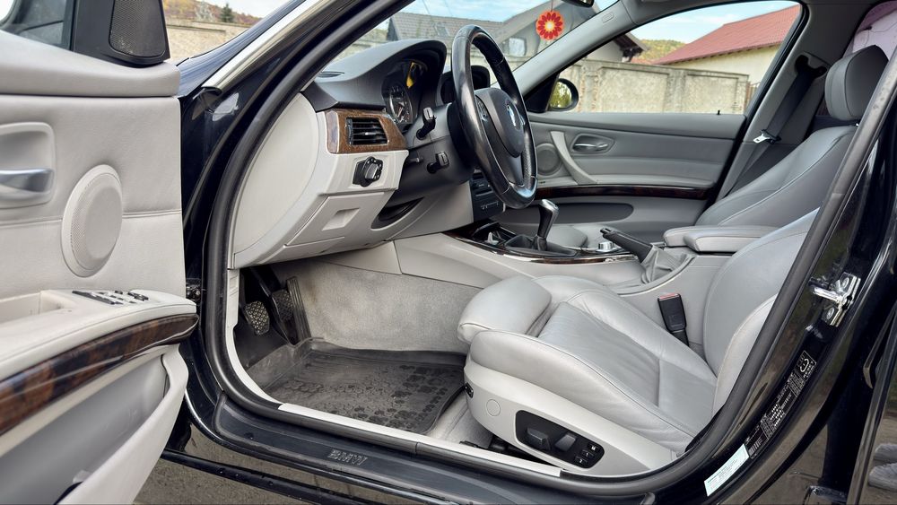 Bmw 325i e90 an de fabricatie  2006, 240000 km