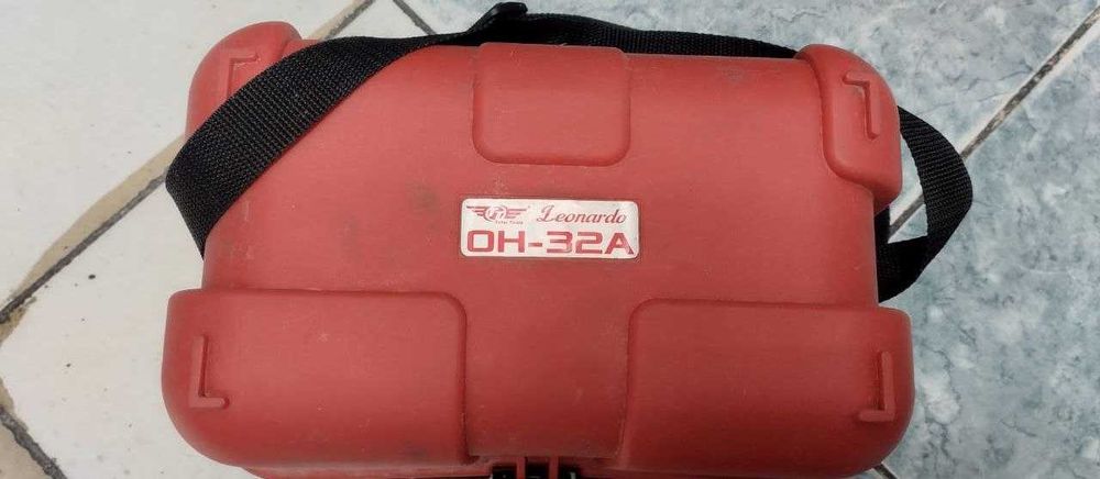 Нивелир Leonardo (лот 886890 г.Щучинск ул.Морозова 47/7)