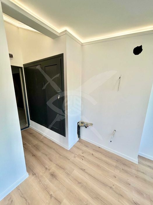 Продава се Едностаен апартамент в Варна, Общината - 18 кв.м за 2995 €/кв.м - Снимка #3