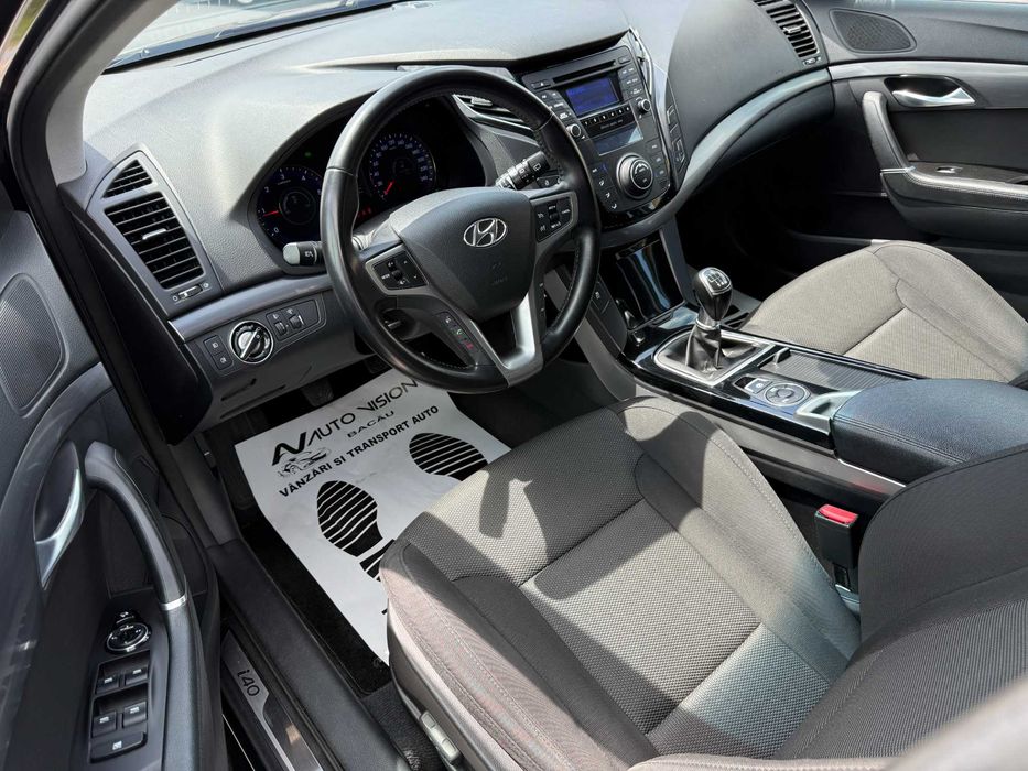 *RATE*Hyundai i40 Break 1.7CRDi kombi diesel 136CP 2013 Euro5 Light/LED import Germania impecabila km reali!