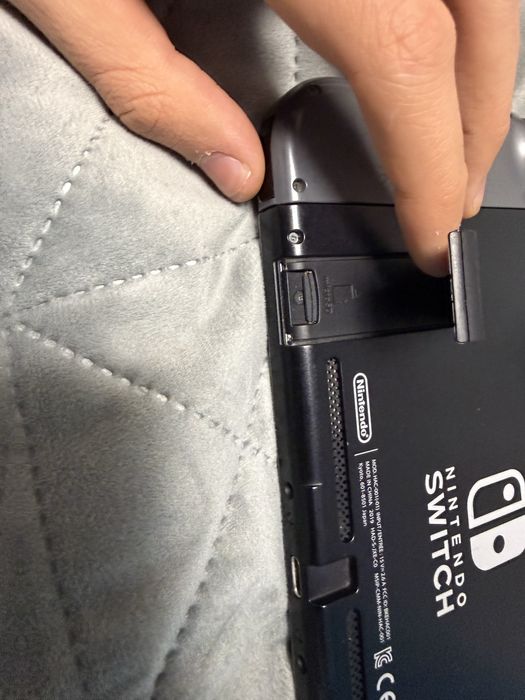 nintendo switch negru cu joy cons+ multe accesorii