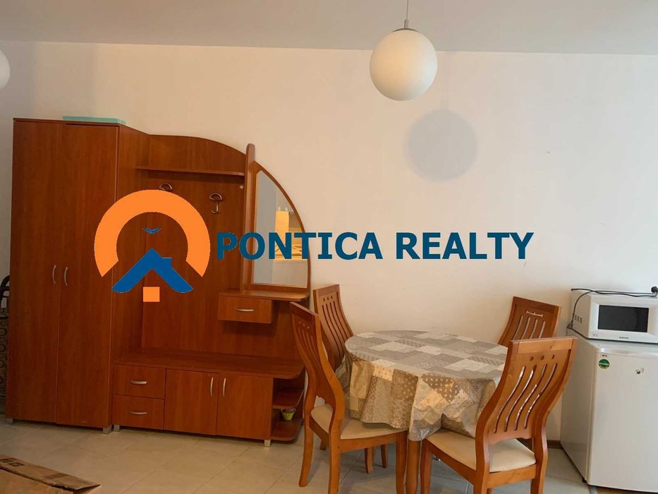 Двустаен апартамент в Несебър