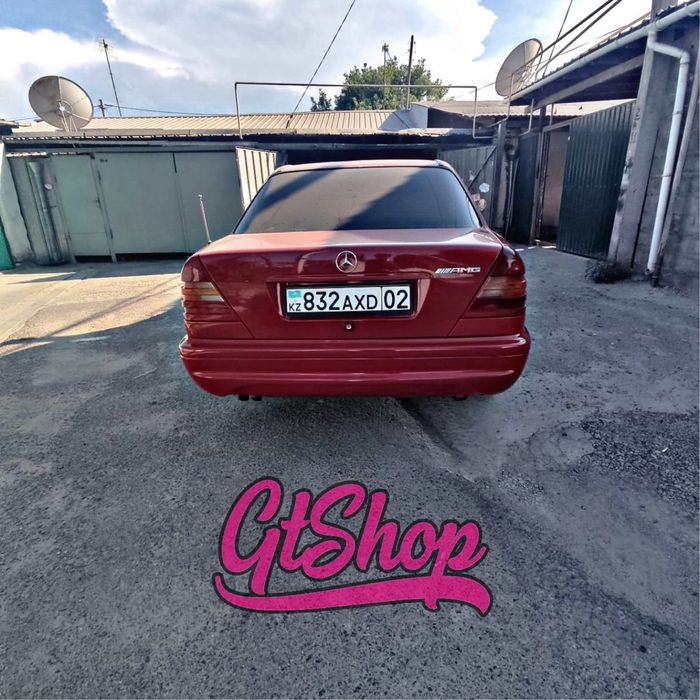 Бампер пороги на мерседес w202 C-class