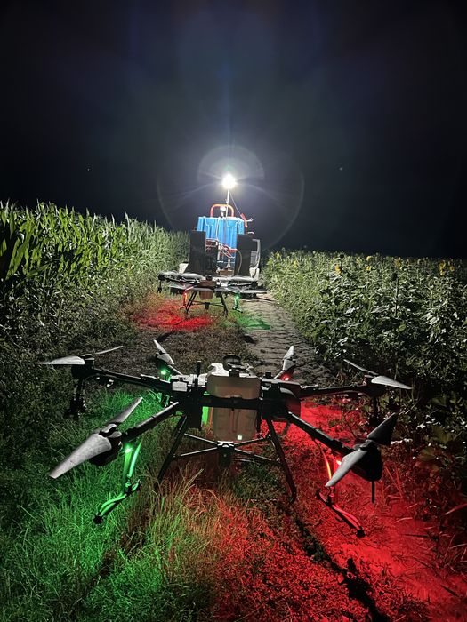 Vand drona DJI AGRAS T30