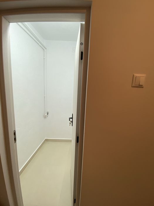 Vand apartament 2 camere