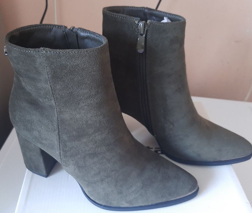 Дамски велурени боти!