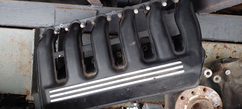 Останали части е46 330д 330хд