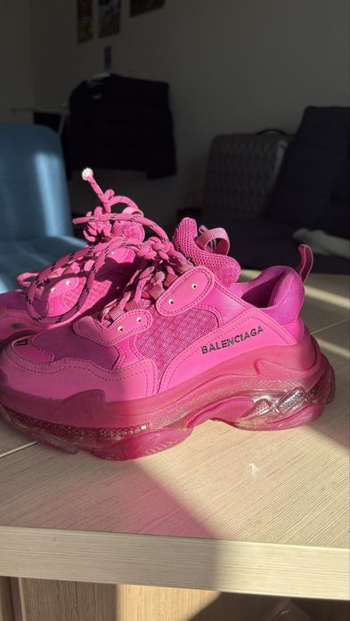 Balenciaga обувки
