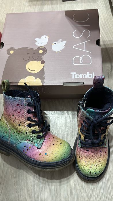 Ботинки для девочки