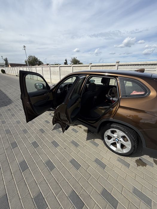 BMW x1 xDrive 2.0