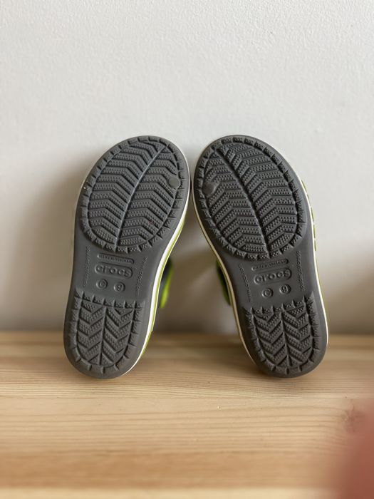 Сандалии Crocs C9
