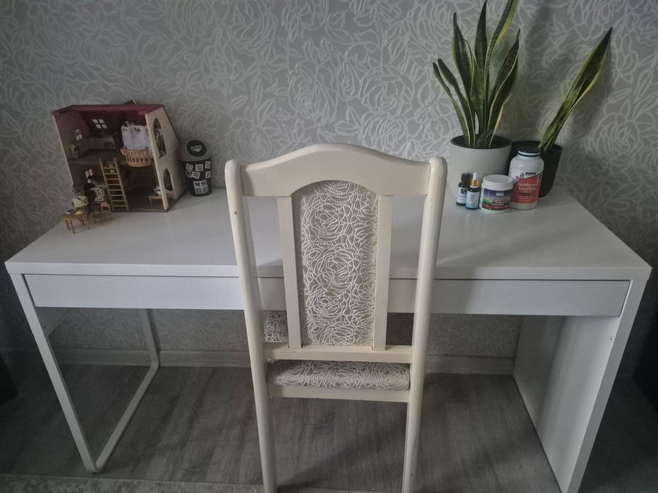 Cтол письменный Икея