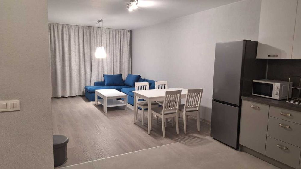 Дава се под наем Двустаен апартамент в София, Студентски град - 76 кв.м за 698.19 € - Снимка #1