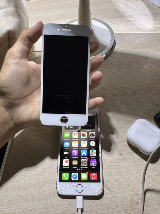 Iphone 8 and iphone 6
