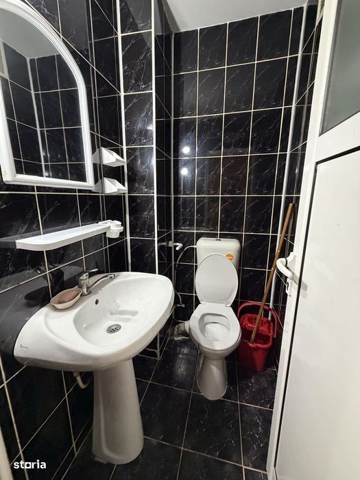 Chirie Apartament 3 camere Mioveni, 2 bai, ultracentral, mobilat