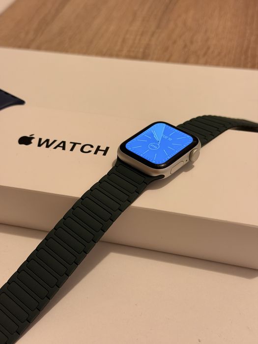 Apple watch SE ( Gen 2 ) 40 mm Silver
