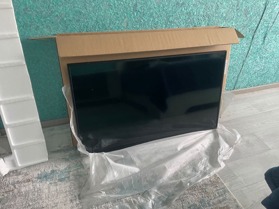 Продам новый телевизор