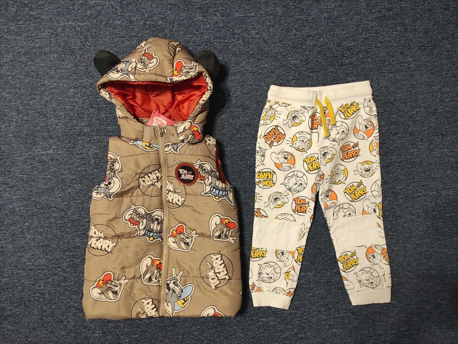 Лот нови детски дрехи 92 и 98, 104, Детски елек с качулка Том и Джери