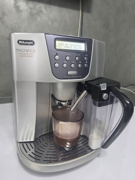 Aparat cafea espressor expresor De'Longhi plus cana  latte macchiato