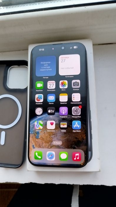 Продаю iPhone 16 pro max 100%. E-sim