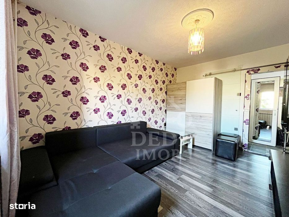 Apartament 1 camere de vânzare in zona Rogerius, Oradea