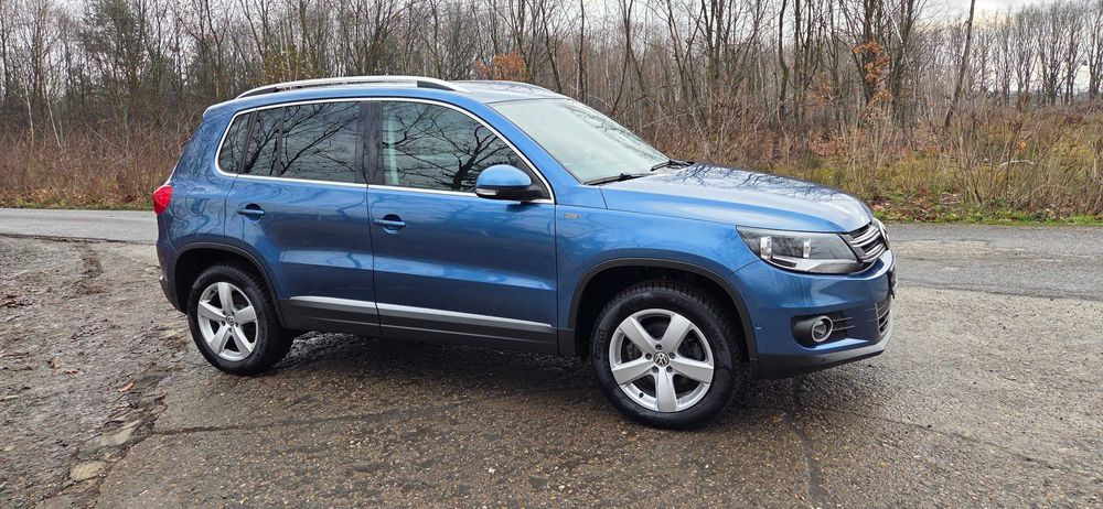 VW Tiguan - 2.0 Tdi, 4X4- Automat *LOUNGE*