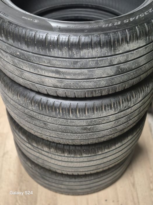 Продам летние шины R18 Pirelli