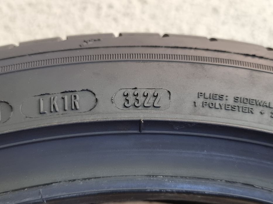 "Dot 22" 205/45/17 Dunlop 4Броя: 350лв 6.5мм