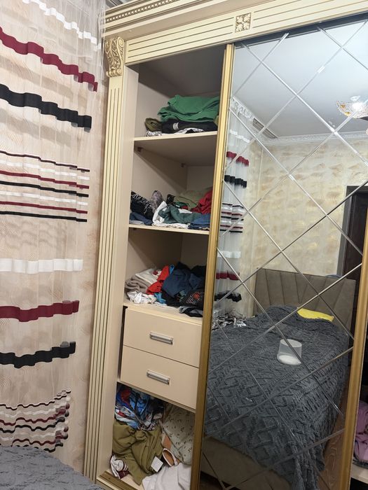 Шкаф купе в отличном состоянии