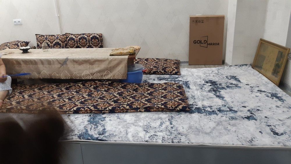 Продается 4 ком квартира в г Чирчике 75000