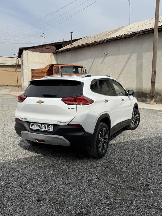 Chevroler Tracker premier