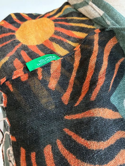 Авангарден ленен шал Benetton