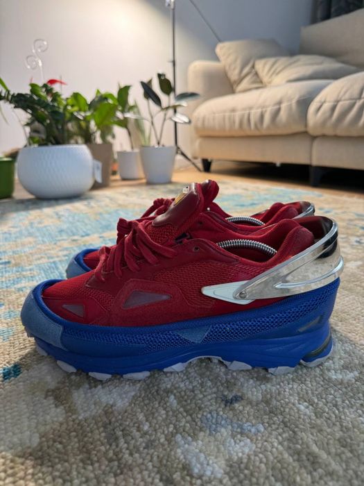 Raf simons respose trail