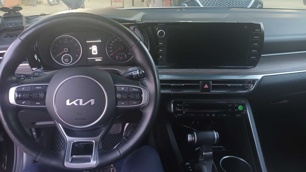 KIA K5  Special prestige 23/24  sotiladi