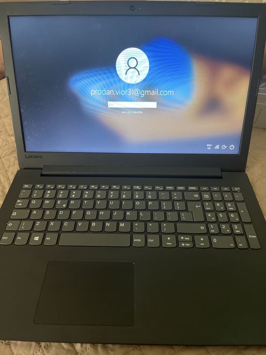 Vand laptop lenovo NEGOCIABIL