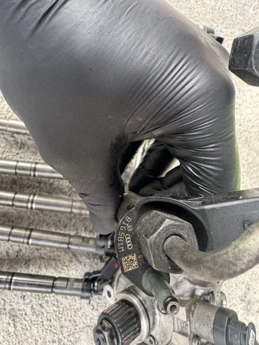 Injectoare rampe  pompa audi a6 c7 3.0tdi CRT