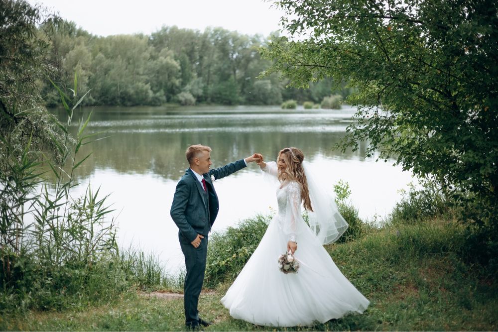 Свадебное платье и фата