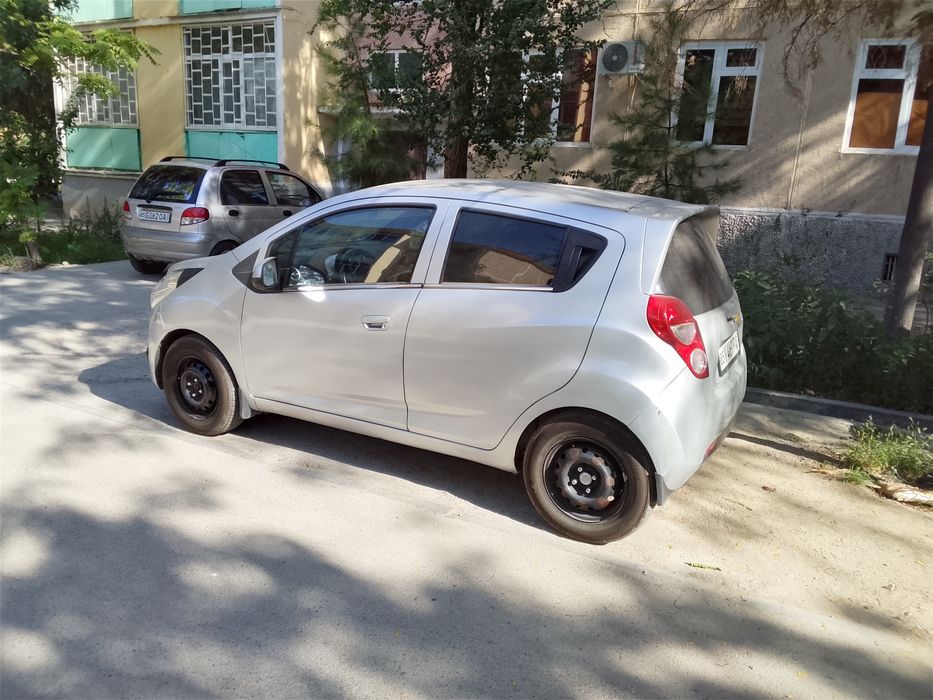 Спарк автомат сотилади срочно факат нахт