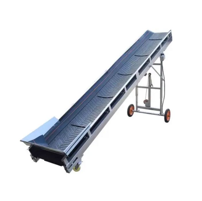 Ленточный транспортер с шевронной лентой