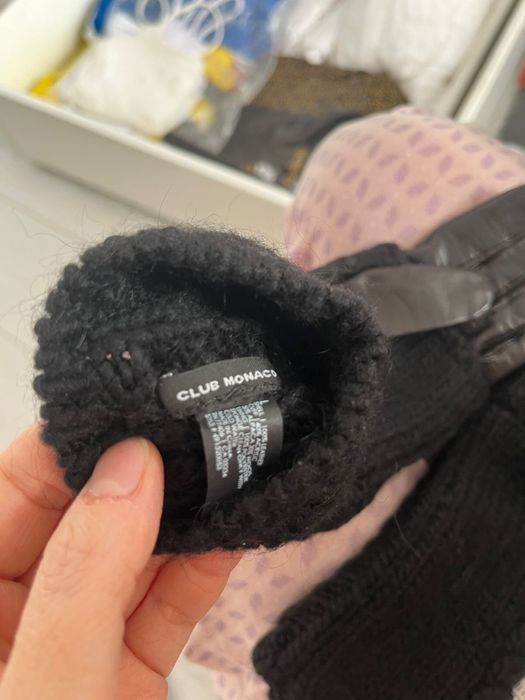 Перчатки от Amelia Cable Glove Европа