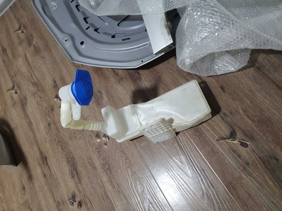 Запчасти на volkswagen caddy б/у (дтп)