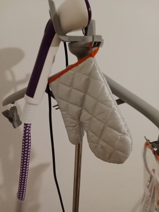 Продам отпариватель kitfort