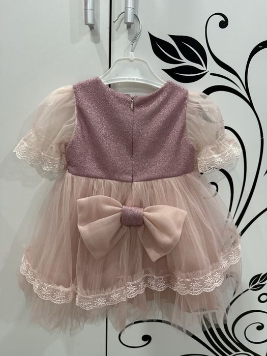 Платье на девочку на 1 годин до 2-х лет