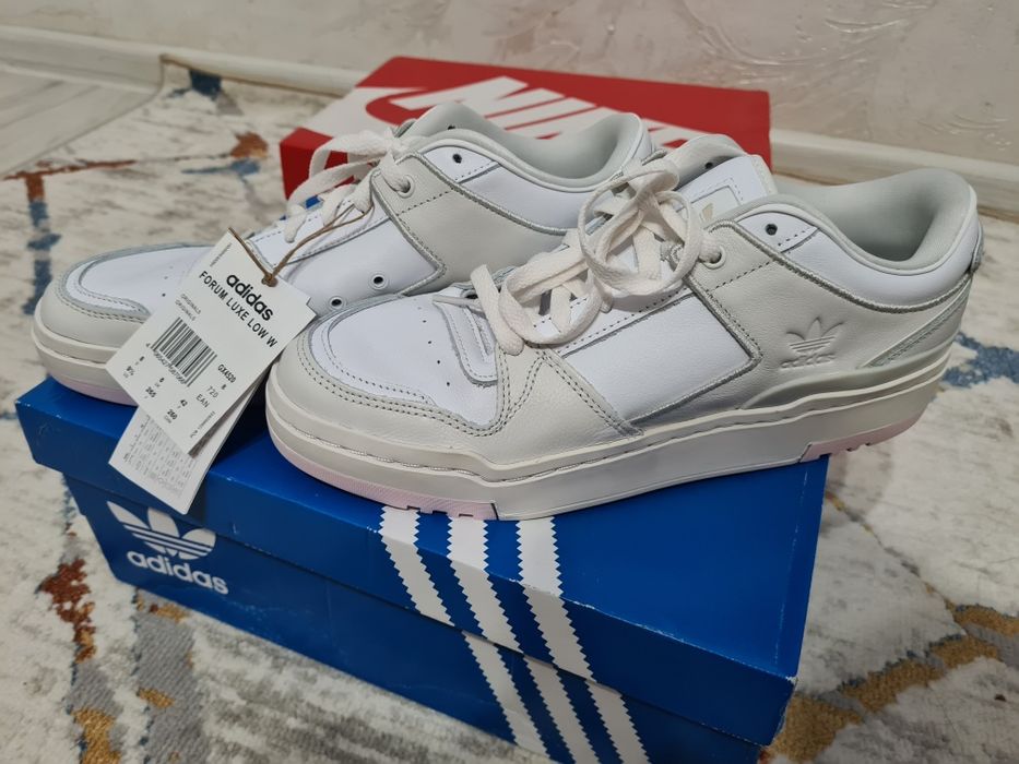 Adidas forum luxe low w