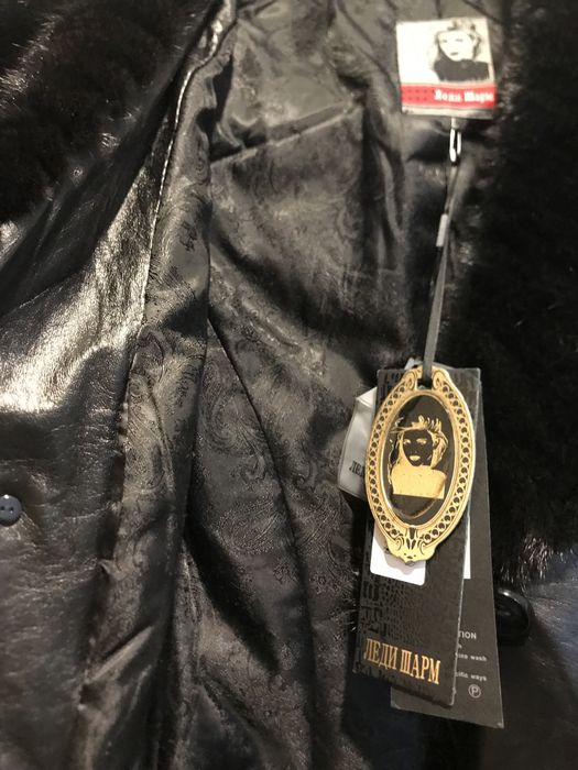 Продаётся дубленка с норковым воротником